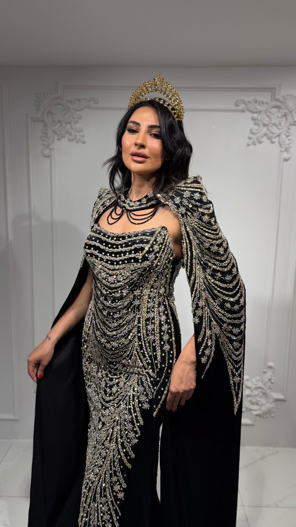 Raven Kaftan
