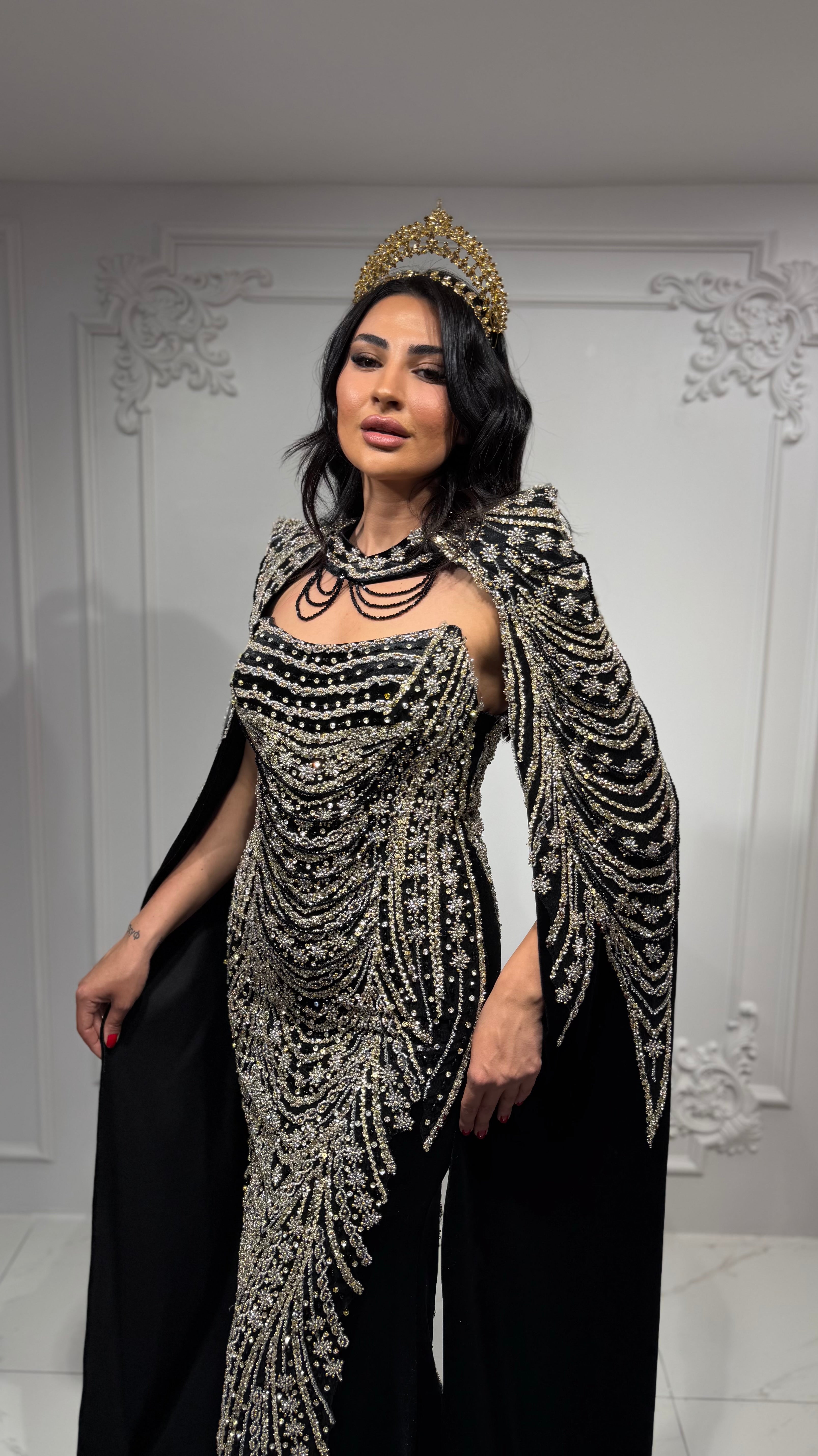 Raven Kaftan